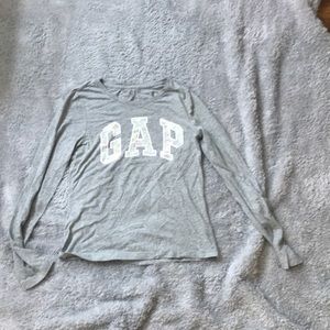 Girls gap long sleeve size xxl great condition